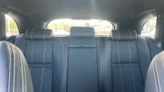 Land Rover Range Rover Velar 3.0 D300 MHEV R-Dynamic SE 5dr Auto Diesel Estate